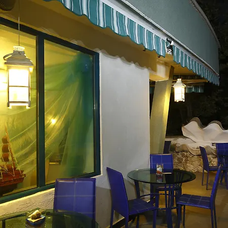 Хотел елмар