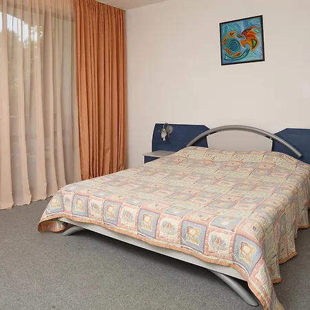 Хотел елмар Китен