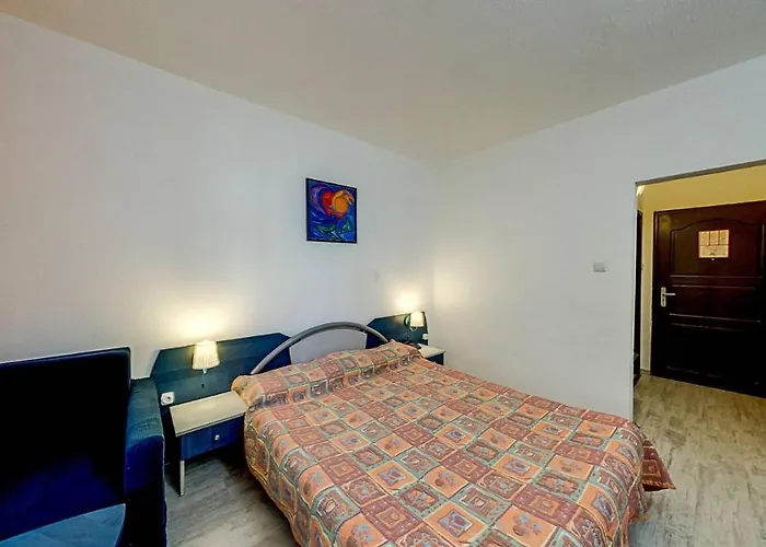 Ξενοδοχείο Elmar 3*