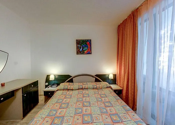 Ξενοδοχείο Elmar 3*